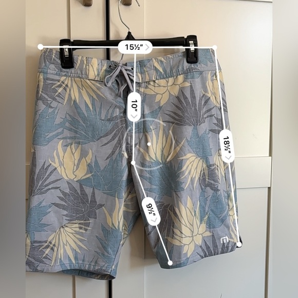 Travis Mathew Palm Beach Swim Shorts Board Shorts Men’s Size 32 Waist Gray Beach - Picture 4 of 4